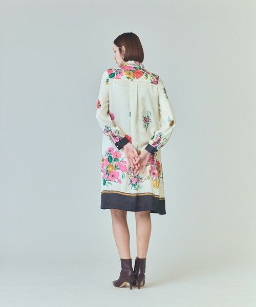 GRACE CONTINENTAL / グレースコンチネンタル ミニ丈・ひざ丈ワンピース | ボタニカルスカーフプリントワンピース | 詳細4