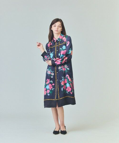 GRACE CONTINENTAL / グレースコンチネンタル ミニ丈・ひざ丈ワンピース | ボタニカルスカーフプリントワンピース(ネイビー)