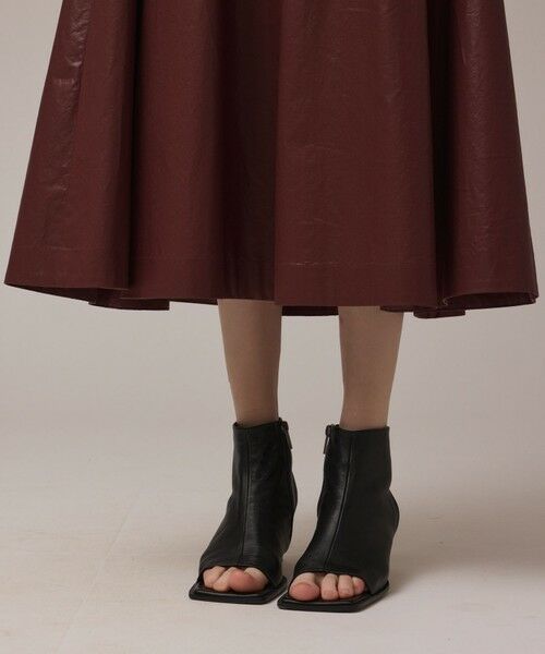 GRACE CONTINENTAL / グレースコンチネンタル ロング・マキシ丈スカート | コーティングタックスカート | 詳細14