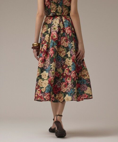 GRACE CONTINENTAL / グレースコンチネンタル ロング・マキシ丈スカート | アンティークフラワータックスカート | 詳細6