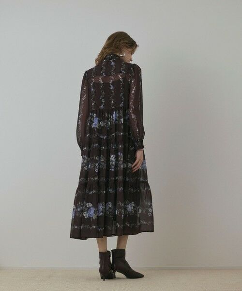 GRACE CONTINENTAL / グレースコンチネンタル ロング・マキシ丈ワンピース | フラワープリントティアードワンピース | 詳細1