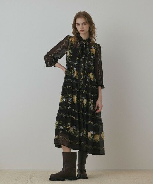 GRACE CONTINENTAL / グレースコンチネンタル ロング・マキシ丈ワンピース | フラワープリントティアードワンピース | 詳細7