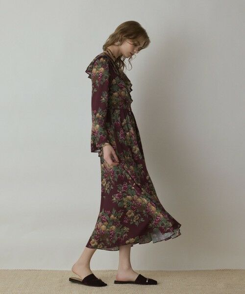 GRACE CONTINENTAL / グレースコンチネンタル ロング・マキシ丈ワンピース | ボタニカルベリープリントワンピース | 詳細13