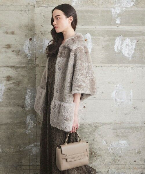 GRACE CONTINENTAL / グレースコンチネンタル ポンチョ | ムートンポンチョコート | 詳細11