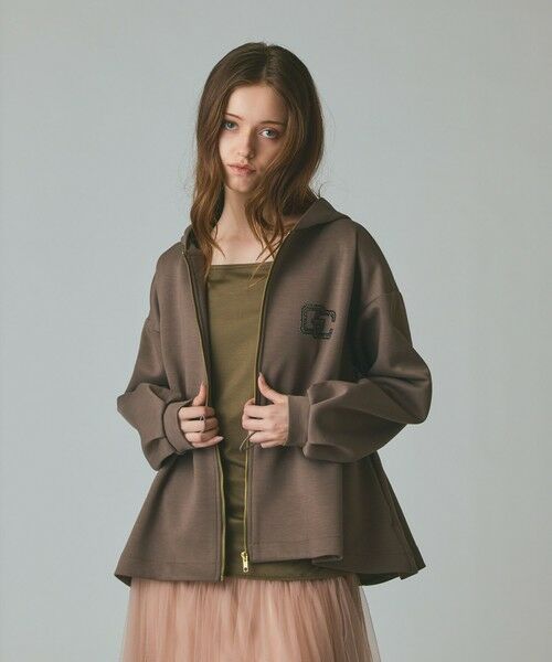 GRACE CONTINENTAL / グレースコンチネンタル パーカー | ロゴドロストフーディ | 詳細2