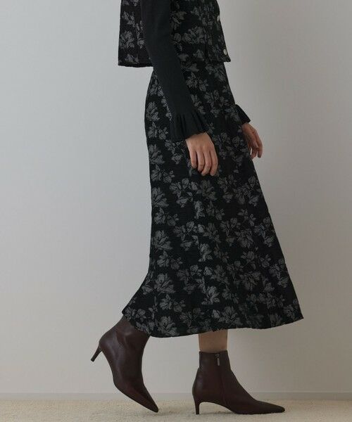 GRACE CONTINENTAL / グレースコンチネンタル ロング・マキシ丈スカート | ラメフラワージャガードフレアスカート | 詳細17