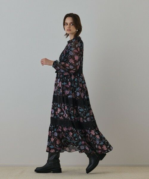 GRACE CONTINENTAL / グレースコンチネンタル ロング・マキシ丈ワンピース | サラサプリントティアードワンピース | 詳細9