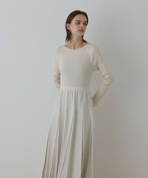 GRACE CONTINENTAL / グレースコンチネンタル ミニ丈・ひざ丈ワンピース | ラメモールニットジャガードワンピース | 詳細3