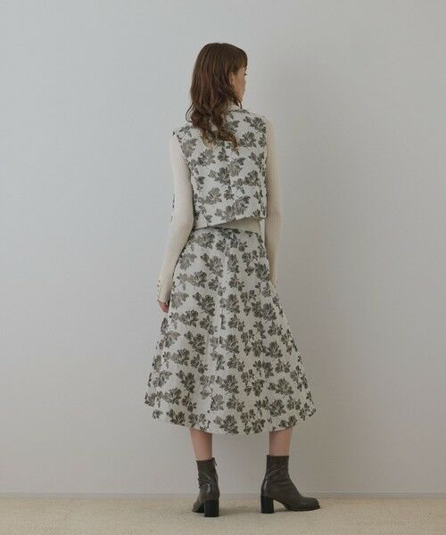 GRACE CONTINENTAL / グレースコンチネンタル ベスト | ラメフラワージャガードベスト | 詳細3