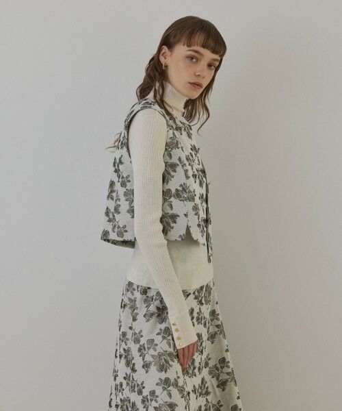 GRACE CONTINENTAL / グレースコンチネンタル ベスト | ラメフラワージャガードベスト | 詳細7