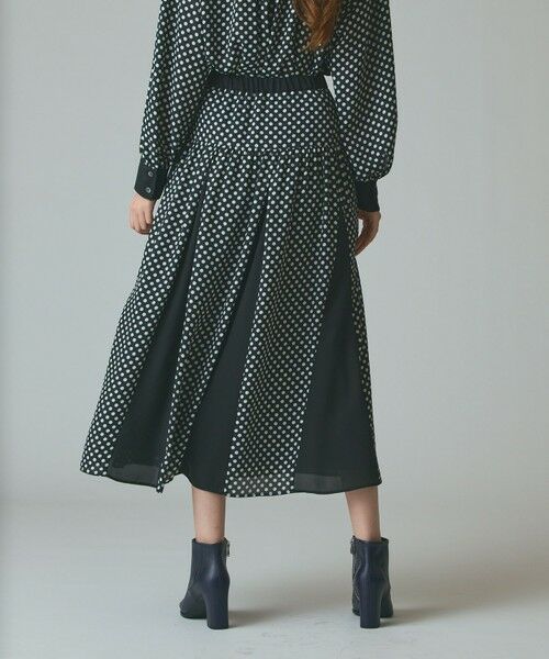 GRACE CONTINENTAL / グレースコンチネンタル ロング・マキシ丈スカート | ドットコンビスカート | 詳細3