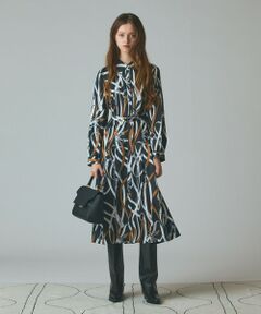 GRACE CONTINENTAL / グレースコンチネンタル ミニ丈・ひざ丈ワンピース | ベルトプリントシャツドレス