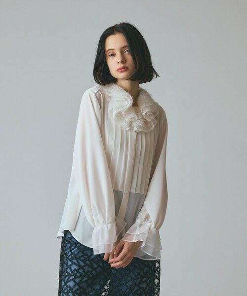 GRACE CONTINENTAL / グレースコンチネンタル シャツ・ブラウス | フェザーチュールカラーブラウス | 詳細1