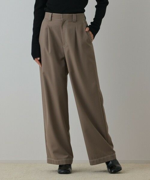 GRACE CONTINENTAL/グレースコンチネンタル タックカーブパンツ ベージュ 36 GRACE CONTINENTAL/グレースコンチネンタル タックカーブパンツ ベージュ 36