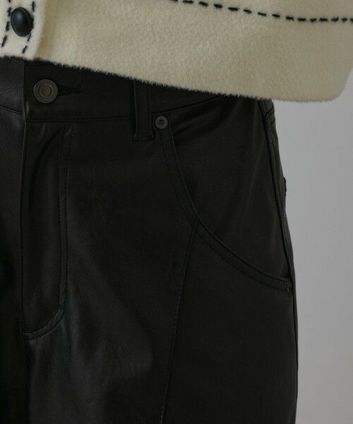 GRACE CONTINENTAL / グレースコンチネンタル その他パンツ | カーブフェイクレザーパンツ | 詳細16