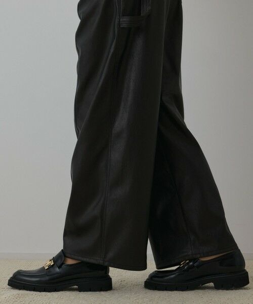 GRACE CONTINENTAL / グレースコンチネンタル その他パンツ | カーブフェイクレザーパンツ | 詳細18