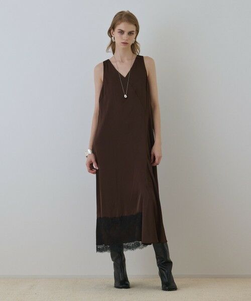 GRACE CONTINENTAL / グレースコンチネンタル ロング・マキシ丈ワンピース | サテンレースニットワンピース | 詳細10