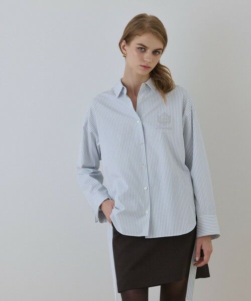 GRACE CONTINENTAL / グレースコンチネンタル シャツ・ブラウス | エンブレム刺繍シャツ | 詳細1