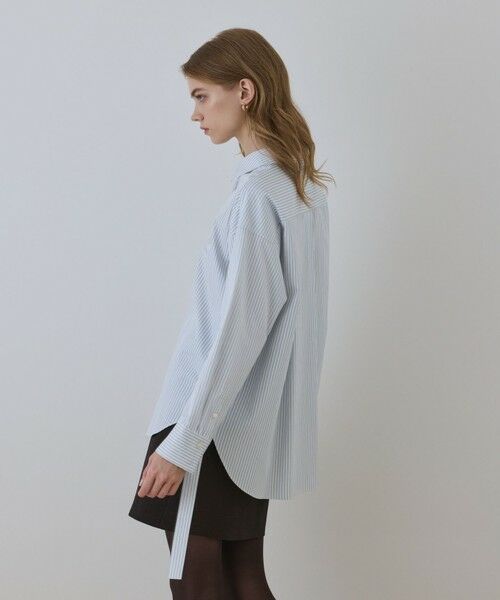 GRACE CONTINENTAL / グレースコンチネンタル シャツ・ブラウス | エンブレム刺繍シャツ | 詳細3