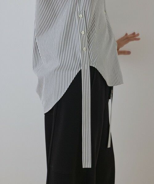 GRACE CONTINENTAL / グレースコンチネンタル シャツ・ブラウス | エンブレム刺繍シャツ | 詳細17