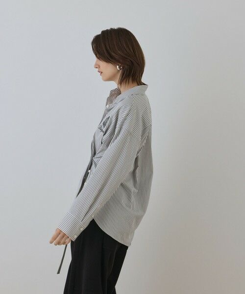 GRACE CONTINENTAL / グレースコンチネンタル シャツ・ブラウス | エンブレム刺繍シャツ | 詳細10