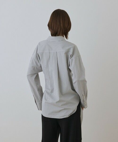 GRACE CONTINENTAL / グレースコンチネンタル シャツ・ブラウス | エンブレム刺繍シャツ | 詳細11