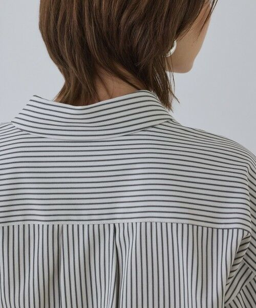 GRACE CONTINENTAL / グレースコンチネンタル シャツ・ブラウス | エンブレム刺繍シャツ | 詳細16