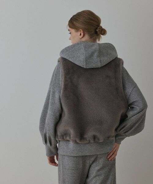 GRACE CONTINENTAL / グレースコンチネンタル ベスト | フェイクミンクベスト | 詳細15