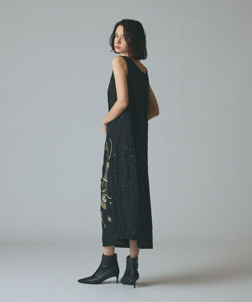 GRACE CONTINENTAL / グレースコンチネンタル ドレス | シャイニーembドレス | 詳細2