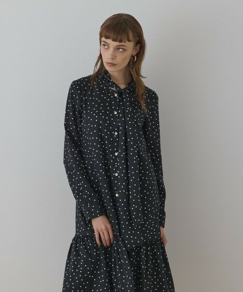 GRACE CONTINENTAL / グレースコンチネンタル ミニ丈・ひざ丈ワンピース | ランダムドットボウタイワンピース | 詳細11