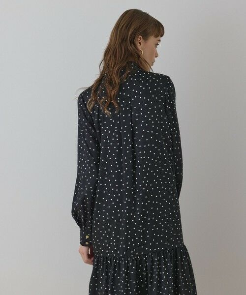 GRACE CONTINENTAL / グレースコンチネンタル ミニ丈・ひざ丈ワンピース | ランダムドットボウタイワンピース | 詳細12
