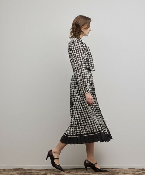 GRACE CONTINENTAL / グレースコンチネンタル ロング・マキシ丈ワンピース | バイカラーチェックプリントワンピース | 詳細23