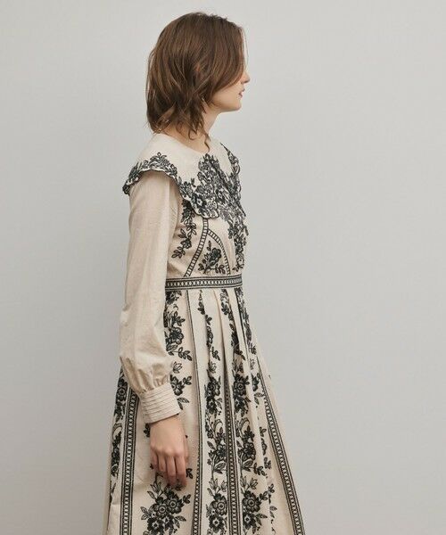 GRACE CONTINENTAL / グレースコンチネンタル ロング・マキシ丈ワンピース | パターン刺繍ワンピース | 詳細7