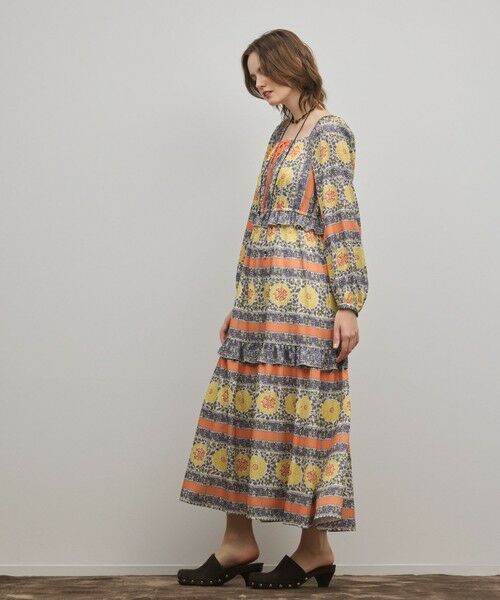 GRACE CONTINENTAL / グレースコンチネンタル ロング・マキシ丈ワンピース | フラワープリントレースアップワンピース | 詳細1