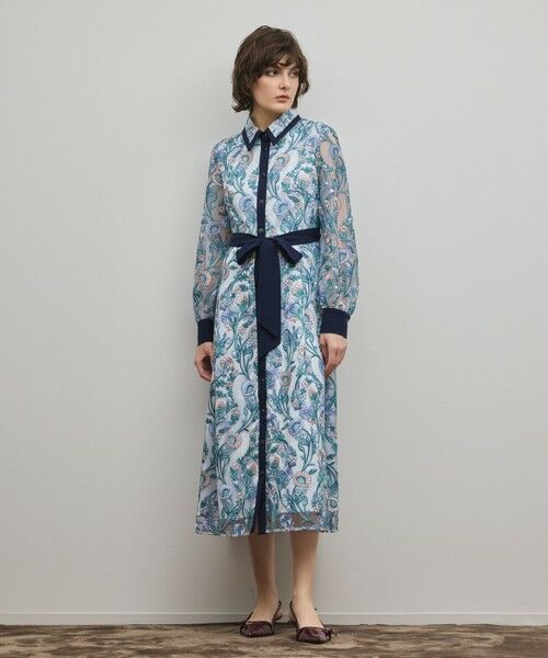 GRACE CONTINENTAL / グレースコンチネンタル ロング・マキシ丈ワンピース | マルチフラワー刺繍フレアワンピース（ブルー）