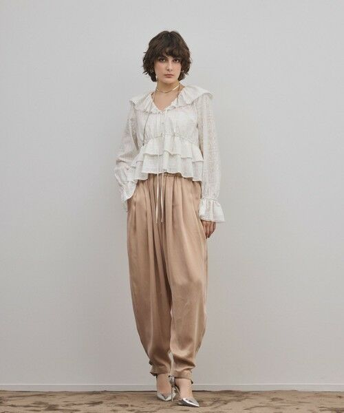 GRACE CONTINENTAL / グレースコンチネンタル シャツ・ブラウス | エンブロイダリーフリルブラウス | 詳細1