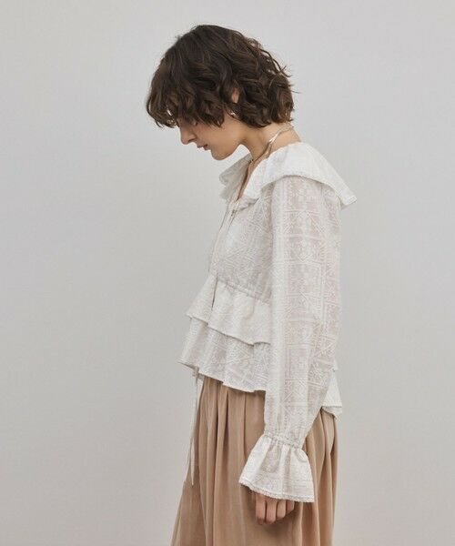 GRACE CONTINENTAL / グレースコンチネンタル シャツ・ブラウス | エンブロイダリーフリルブラウス | 詳細7