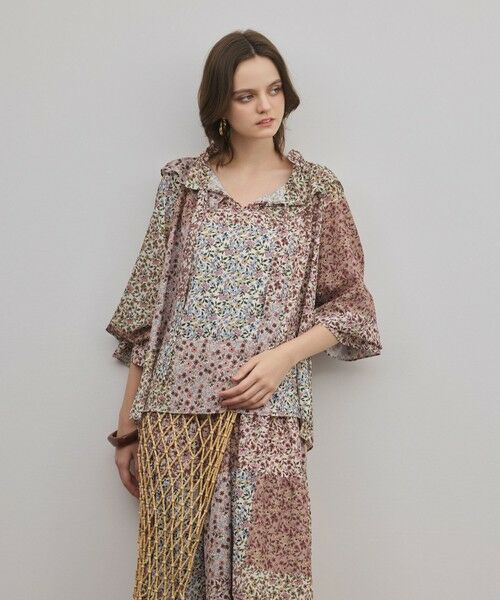 GRACE CONTINENTAL / グレースコンチネンタル シャツ・ブラウス | パッチワークプリントカフタンブラウス | 詳細2