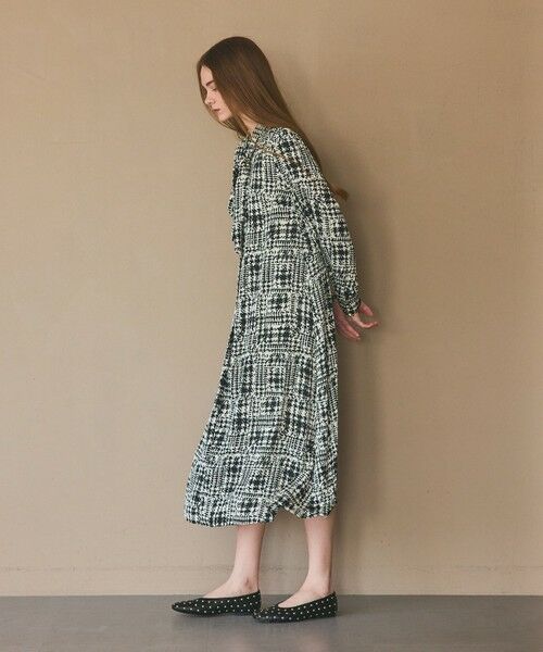 GRACE CONTINENTAL / グレースコンチネンタル ロング・マキシ丈ワンピース | チェックプリントボウ付ワンピース | 詳細1