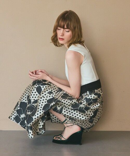 GRACE CONTINENTAL / グレースコンチネンタル ドレス | ドットボタニカルジャガードドレス | 詳細6