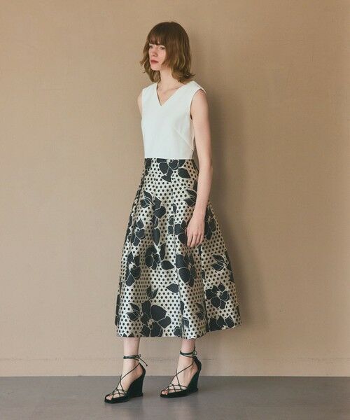 GRACE CONTINENTAL / グレースコンチネンタル ドレス | ドットボタニカルジャガードドレス | 詳細8