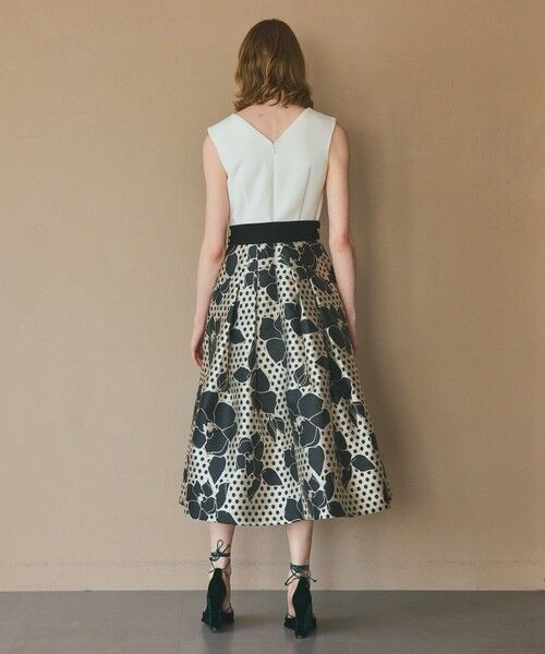 GRACE CONTINENTAL / グレースコンチネンタル ドレス | ドットボタニカルジャガードドレス | 詳細5