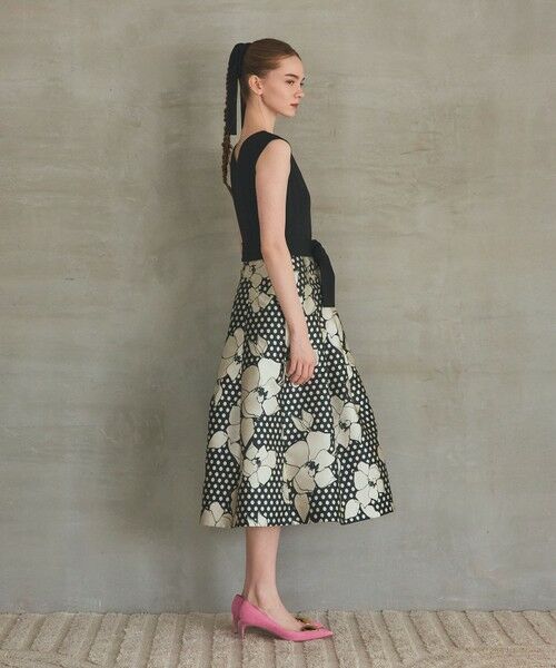 GRACE CONTINENTAL / グレースコンチネンタル ドレス | ドットボタニカルジャガードドレス | 詳細11