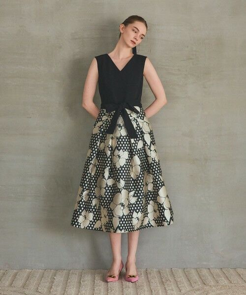 GRACE CONTINENTAL / グレースコンチネンタル ドレス | ドットボタニカルジャガードドレス | 詳細12