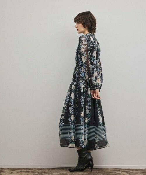GRACE CONTINENTAL / グレースコンチネンタル ロング・マキシ丈ワンピース | フラワープリントティアードワンピース | 詳細21