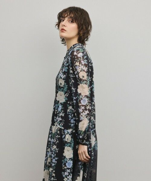 GRACE CONTINENTAL / グレースコンチネンタル ロング・マキシ丈ワンピース | フラワープリントティアードワンピース | 詳細24