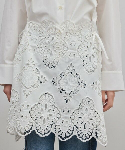 GRACE CONTINENTAL / グレースコンチネンタル シャツ・ブラウス | カット刺繍イレギュラーシャツ | 詳細9