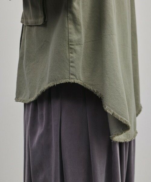 GRACE CONTINENTAL / グレースコンチネンタル シャツ・ブラウス | パール釦ピグメントシャツ | 詳細20