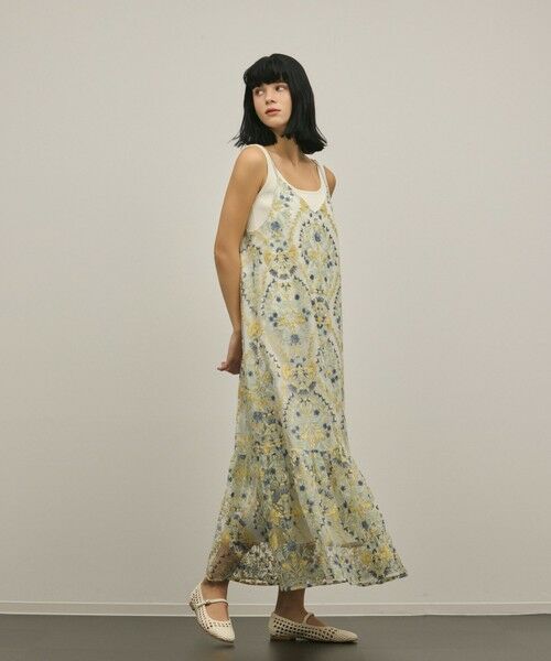 GRACE CONTINENTAL / グレースコンチネンタル ロング・マキシ丈ワンピース | オーナメントembワンピース | 詳細2