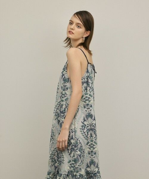 GRACE CONTINENTAL / グレースコンチネンタル ロング・マキシ丈ワンピース | オーナメントembワンピース | 詳細18